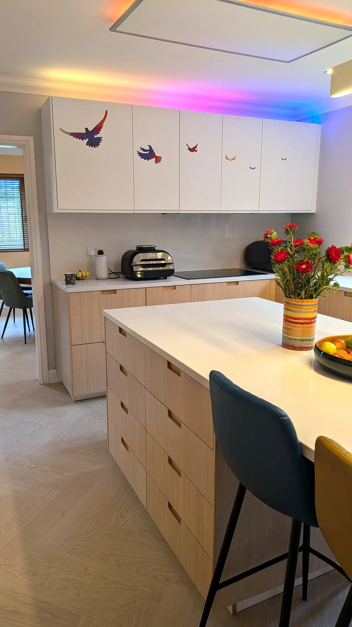 Bamboo kitchen + quartz worktops